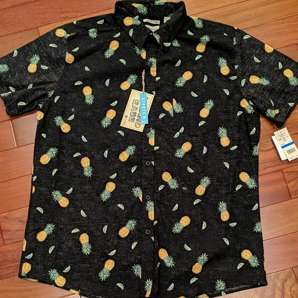 Haggar Other - Haggar Island Ease Pineapple Button  Shirt XL new